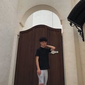 Meet your Posher, Brandon